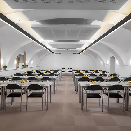 Отель Post Wrann 4*